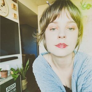 Meet your Posher, Amanda